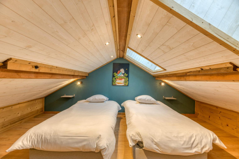 a-vsrbdpje700c-kfrmk2muvh0ipyemvccdgoxlzhsu-3000x-1348