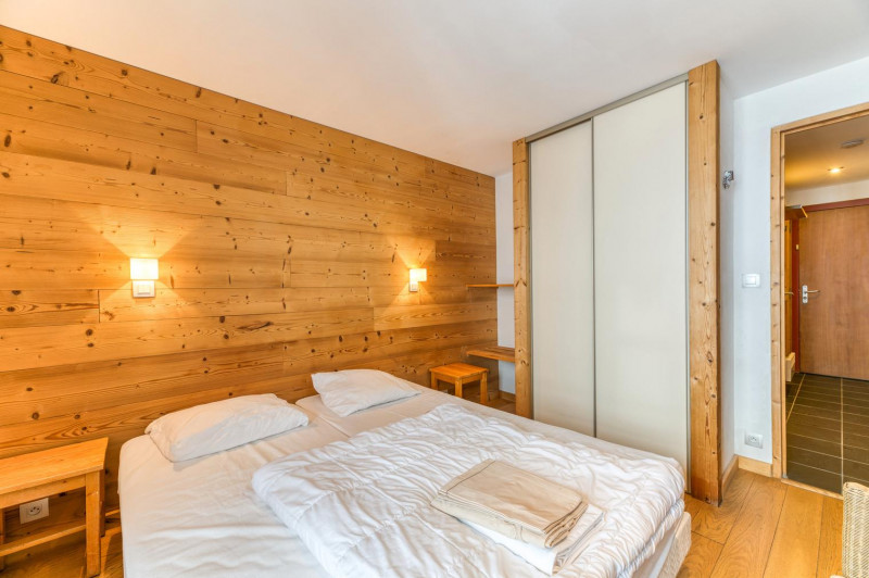 arzosamn0d61tis9hrhqc7mz7dzoiqt3zgs9p1in5am-3000x-1303