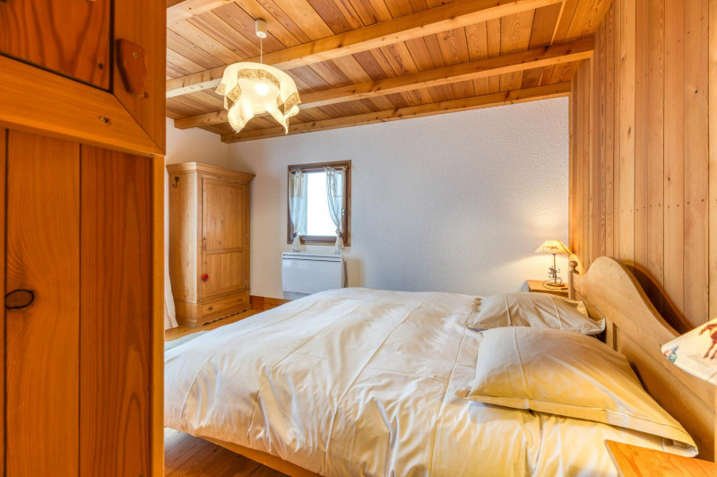 c4-cngjli3-l-xhmkezquwlysawmvr-0lkodpjeos54-3000x-1675