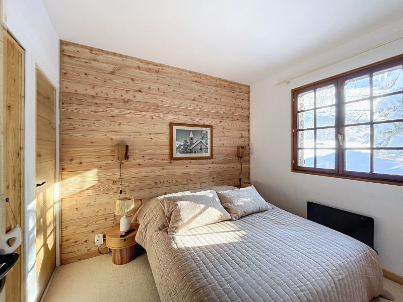 gawal-3-00007-e67e53b-1121