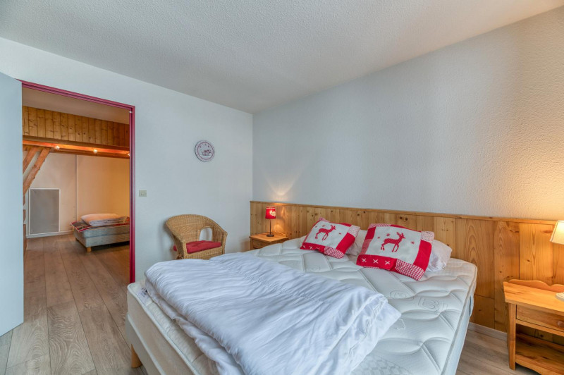 hm05zm5kvq-0f6jrgkgqlsmedsv7s9f2rjgmp4xlxyg-3000x-1390 hm05zm5kvq-0f6jrgkgqlsmedsv7s9f2rjgmp4xlxyg-3000x-1390