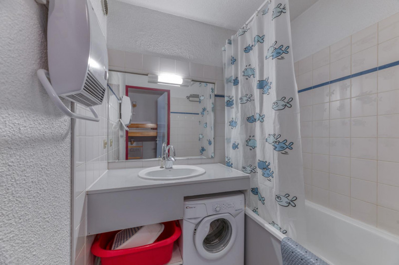 ig8canpdad9-okkpiheb1b1iydsh-ytckb3dbfmvqsc-3000x-1438