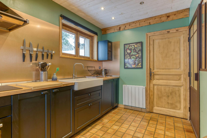 jp41p2tlfqztqay4lqm3j06jp-2fgzupn8tuiwrvoje-3000x-1352