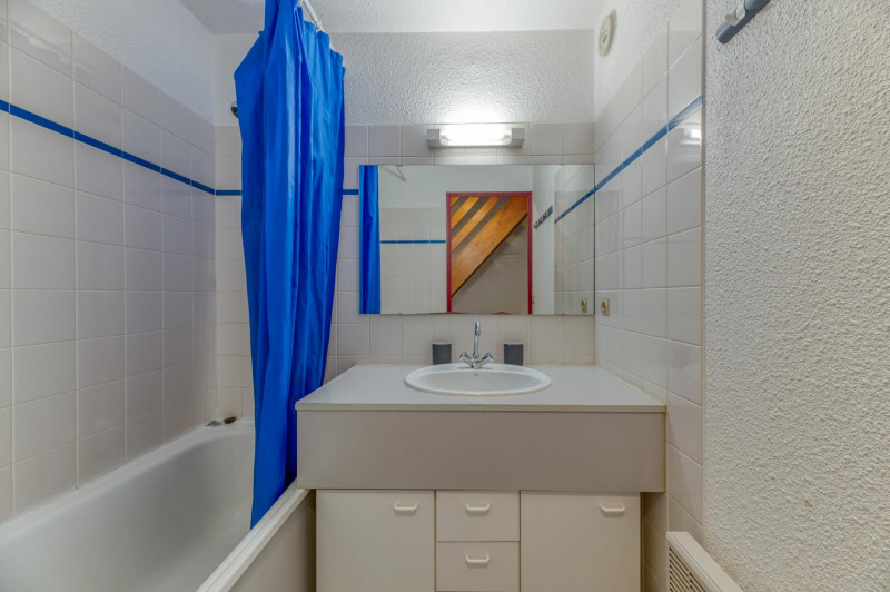 lcc50lh86uhq-kzaz1m21gxnlcksqnwz2nmkwktmmeg-3000x-1525