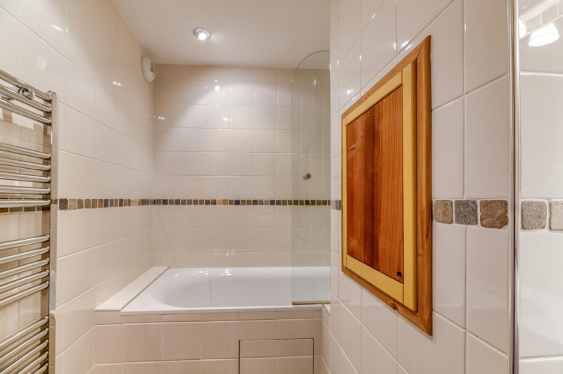 mmj9pd85terjiqqowczd94getqu8r-aftxm90nxovs0-3000x-1290