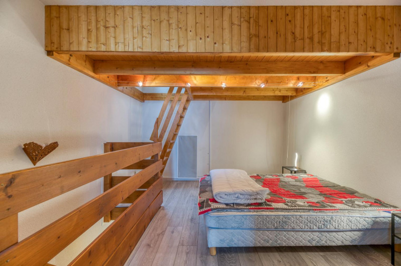 mvh1p8esa-glw8wvvr4c9g8lqpjgt-lcf7idtqvs1ra-3000x-1527