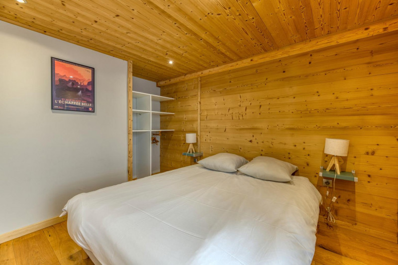 ti7v4jevrmiwccq-pzfo8v55jlpq6ephlb8nizfdy6u-3000x-1366