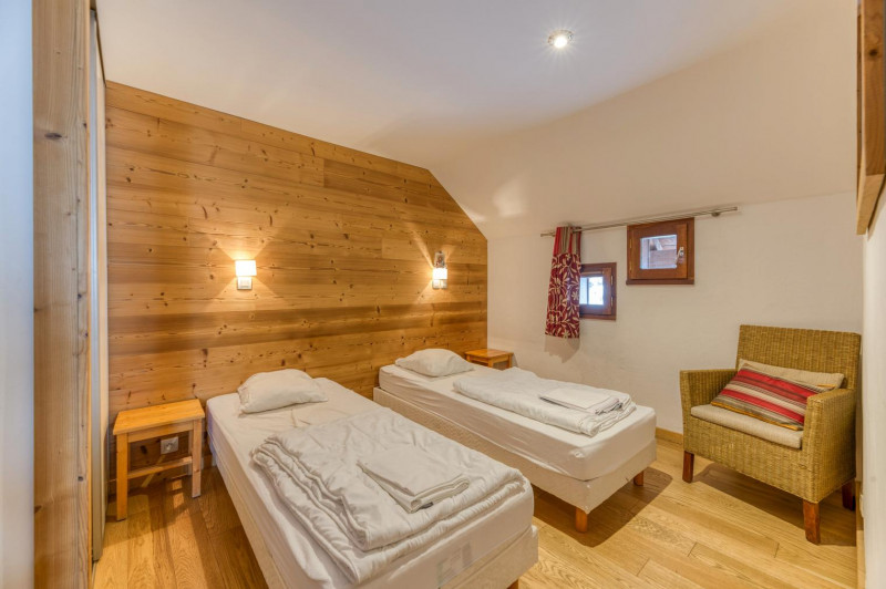 vsuewd5ybmspnbaktsshzdoxvzlkh55-n4ra3i325cc-3000x-1312