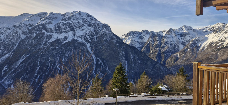 whatsapp-image-2025-12-04-22-26-31-5c0f7b36-1744